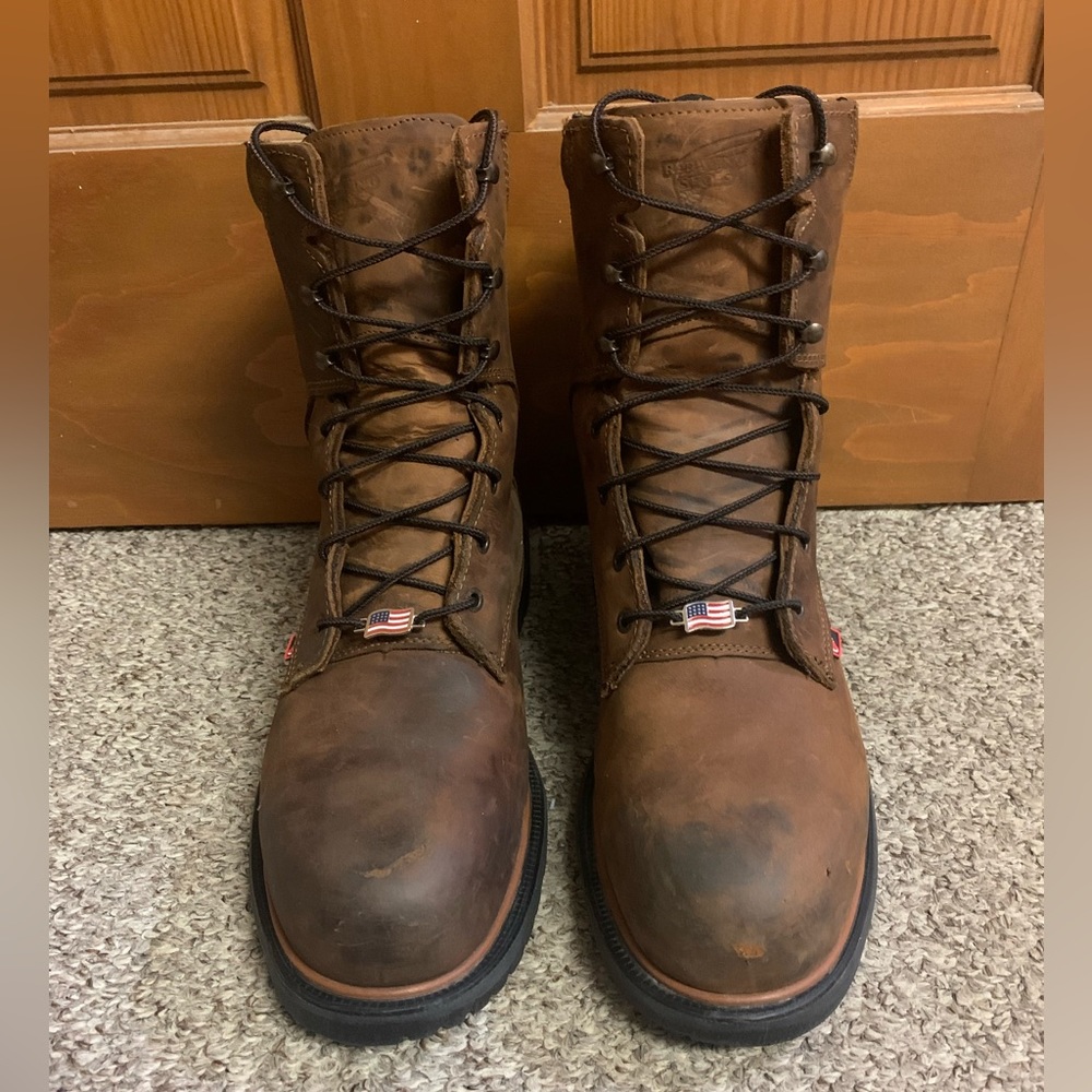 Red Wing Steel Toe 8-inch Dynaforce Boot